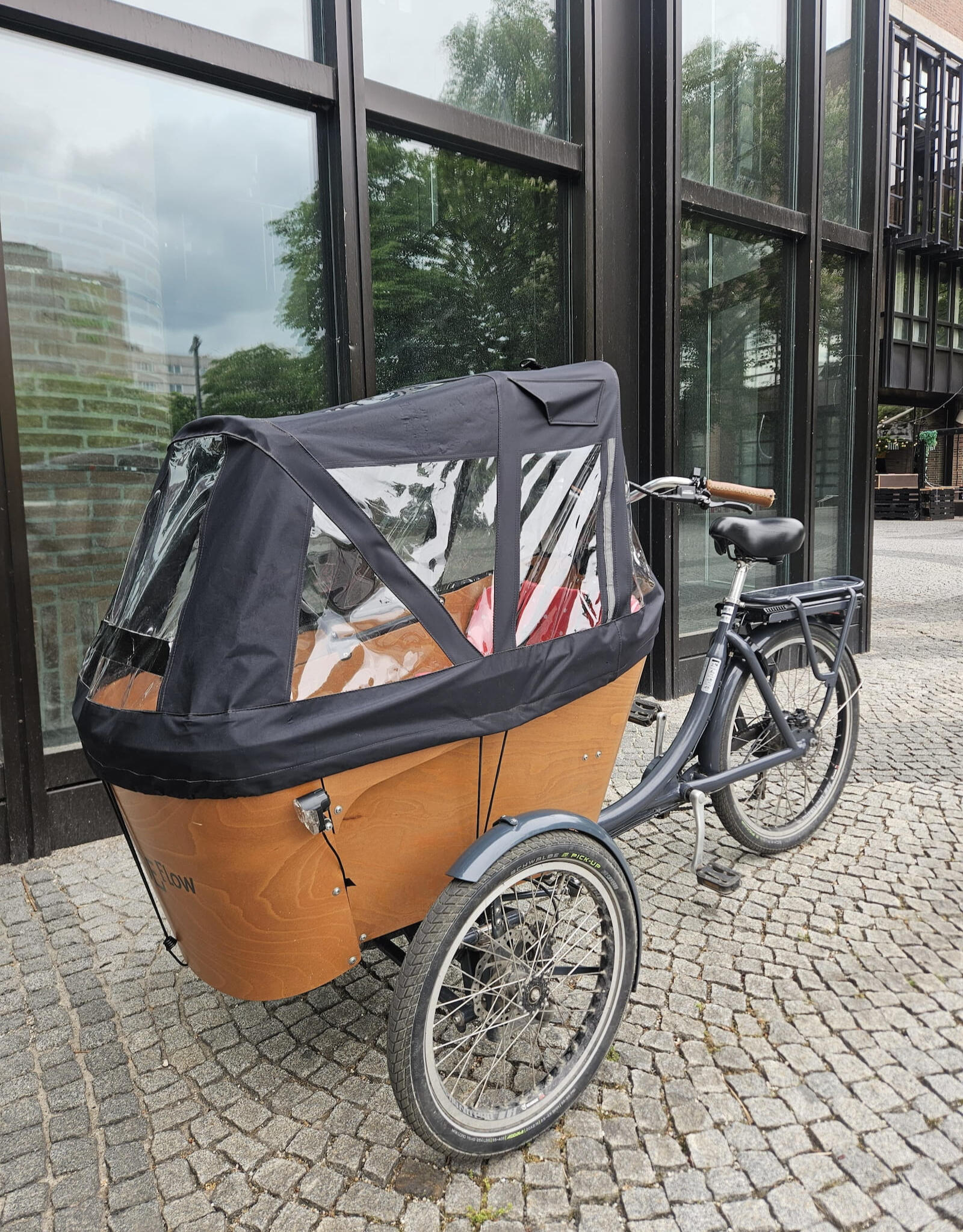 Gebrauchtes Babboe Flow Lastenrad bei FamilyBike München Gebrauchtes Babboe Carve Lastenrad bei FamilyBike München